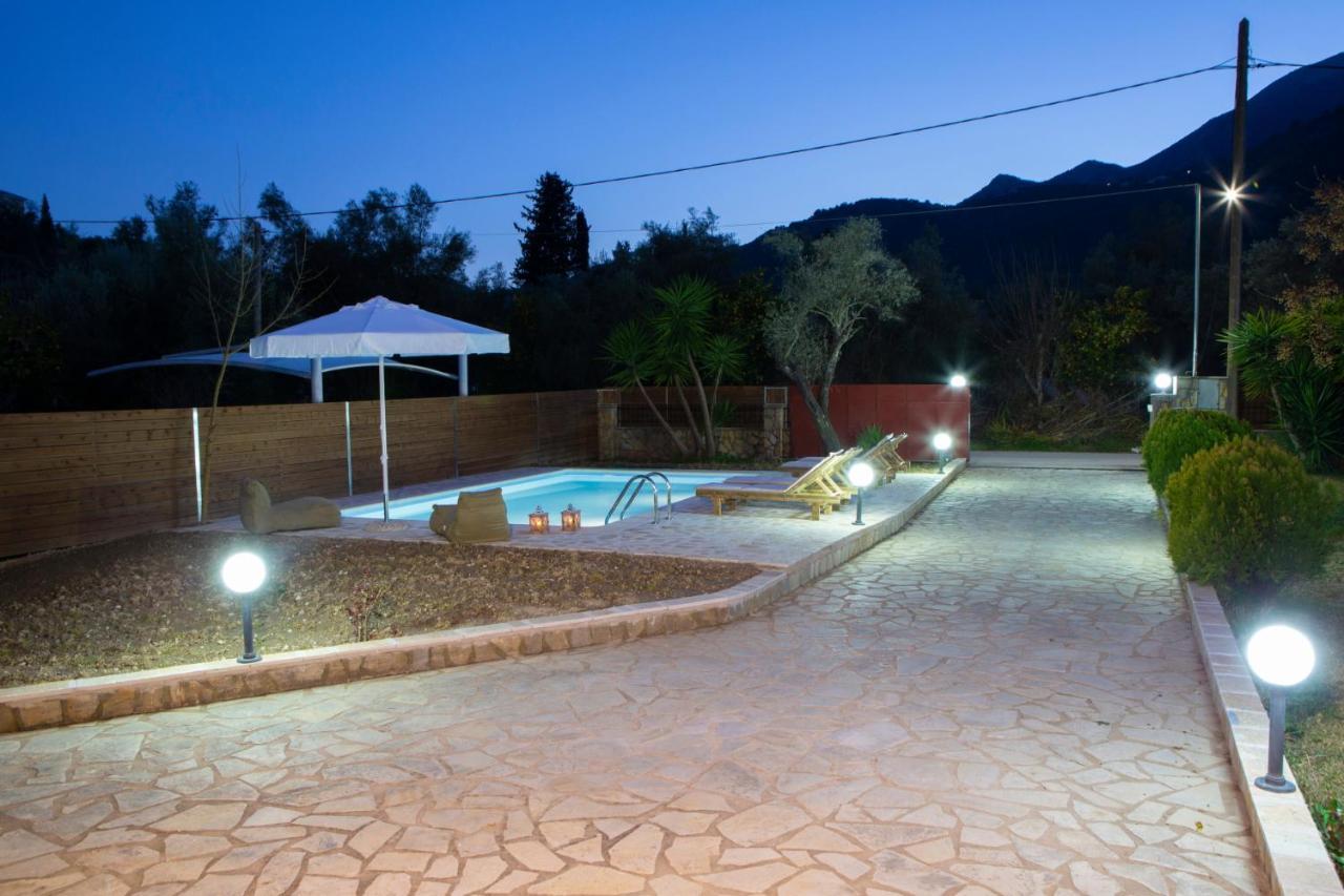 Red Villa Nydri  Ngoại thất bức ảnh