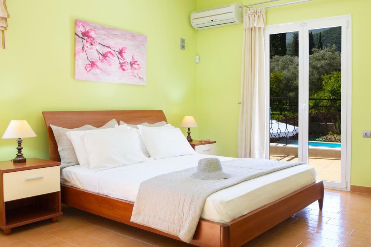 Red Villa Nydri  Ngoại thất bức ảnh